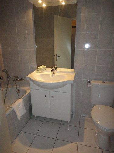 לוצ'יאנה Hotel Le Colibri מראה חיצוני תמונה