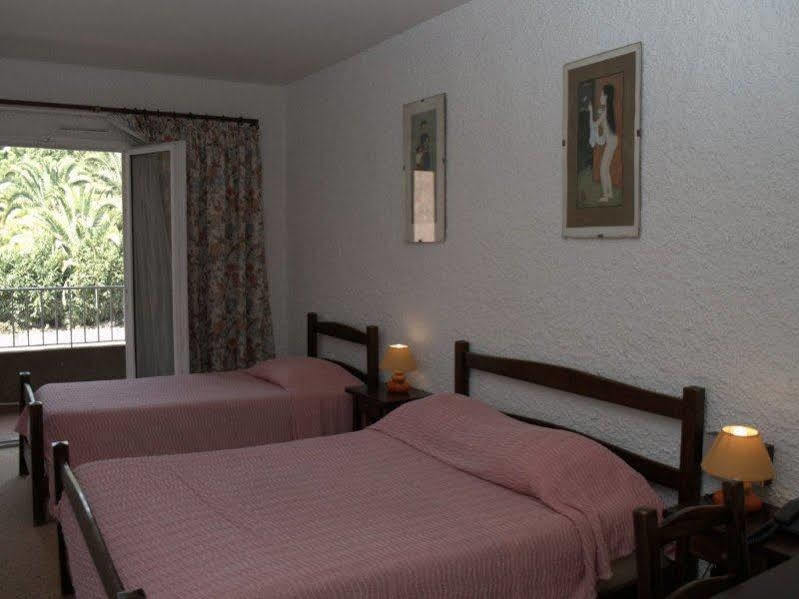 לוצ'יאנה Hotel Le Colibri מראה חיצוני תמונה
